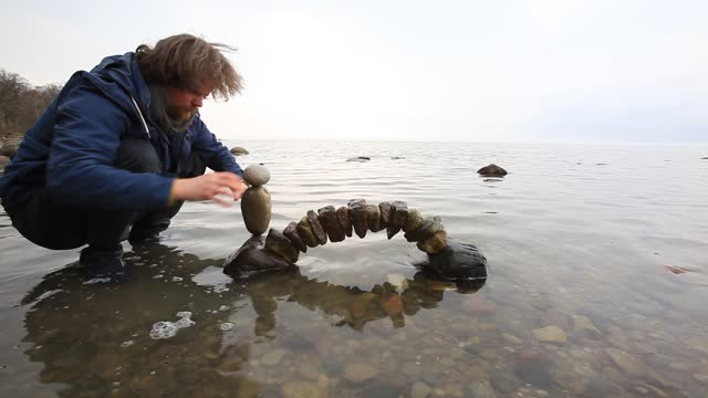 How to Build a Rock Arch