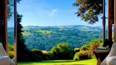 The scenery is still beautiful