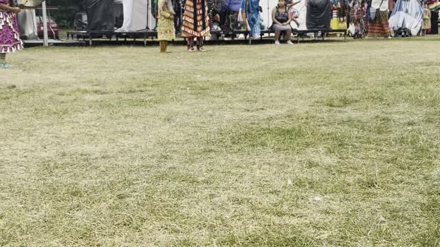 Nice Native people dance