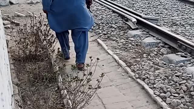 Train will come on track
