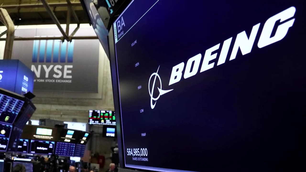 Boeing’s crisis is getting worse. Now it’s borrowing tens of billions of dollars