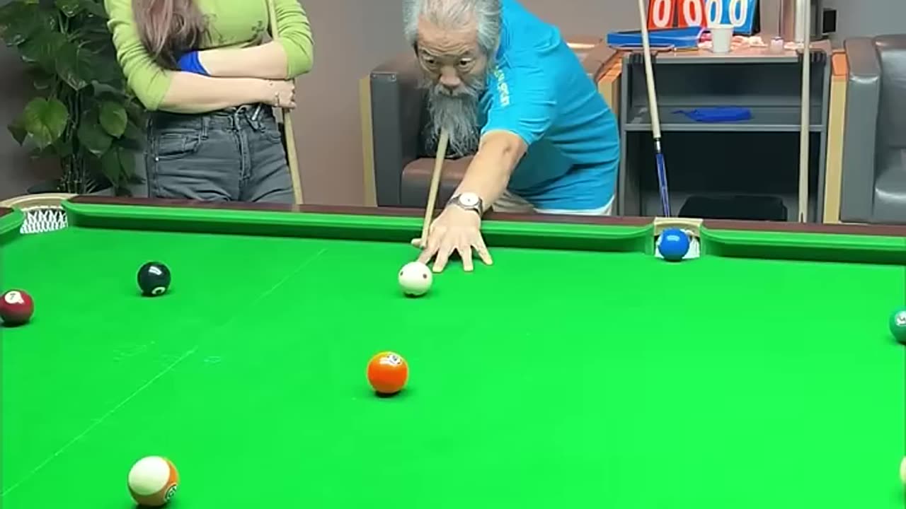 Viral Funny video billiards