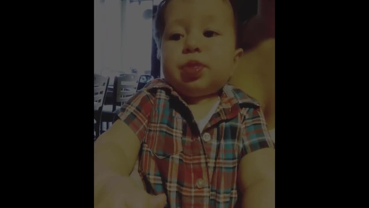 Cute Babies Eating Lemon and Best Reactions