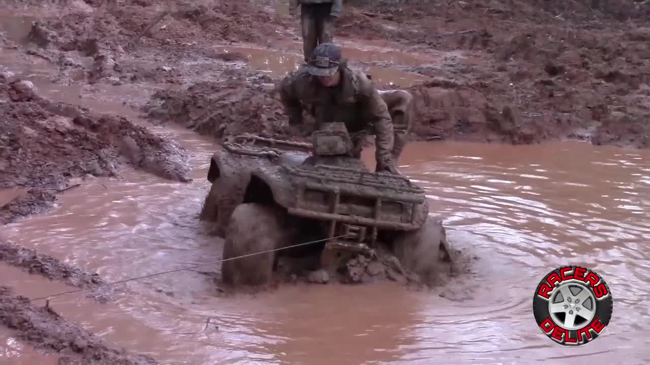 RACERS DELITE | BOGGIN ON THE PLAINS | AUBURN ALABAMA