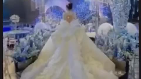 Bridge Was Caught Running During Wedding Day