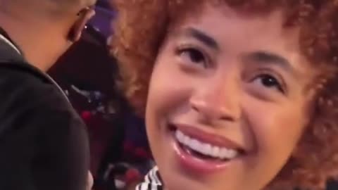 Ice Spice LEAVES MAN ON "Seen at 2:45pm" IN REAL LIFE 🥴😂 she wasn't feeling him 😭