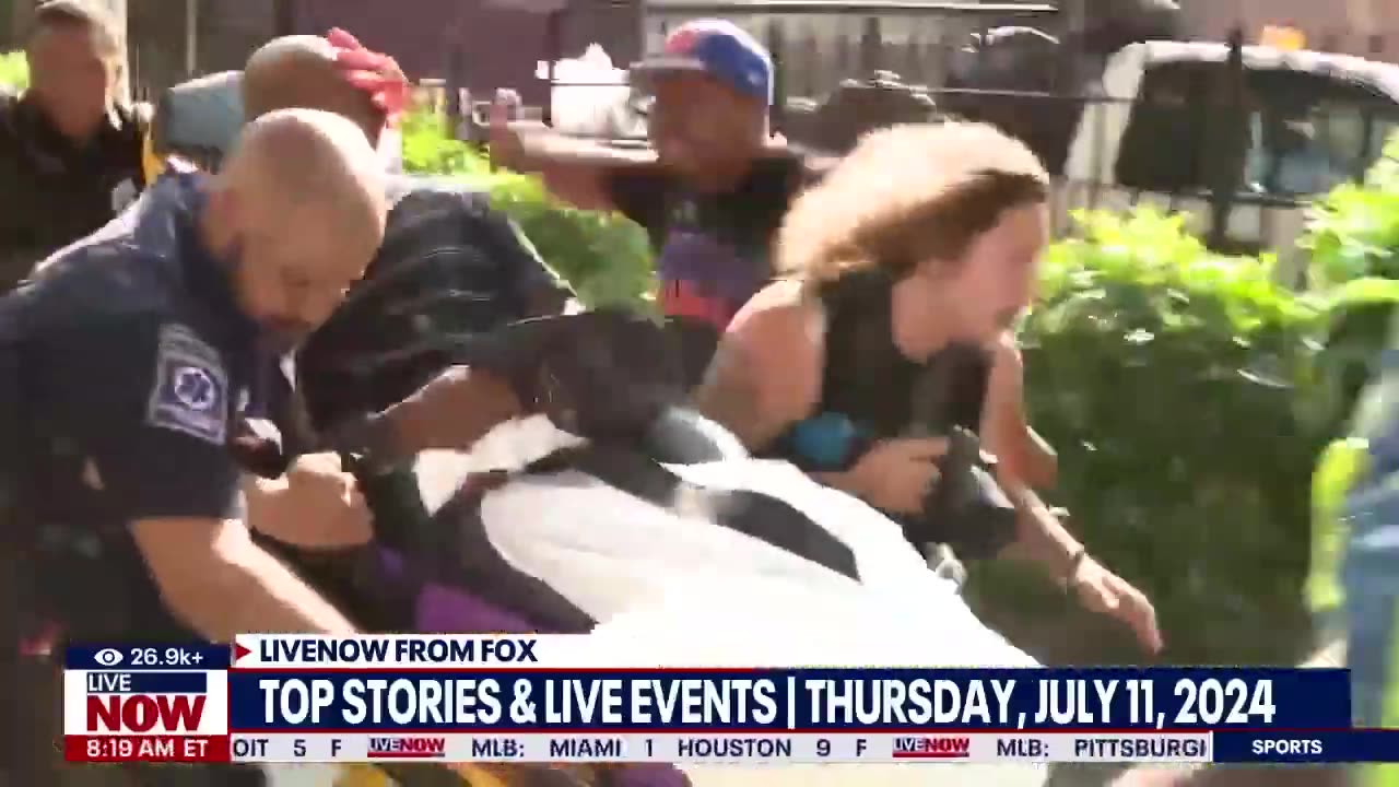 WATCH: Crowd attacks suspected murderer | LiveNOW from FOX