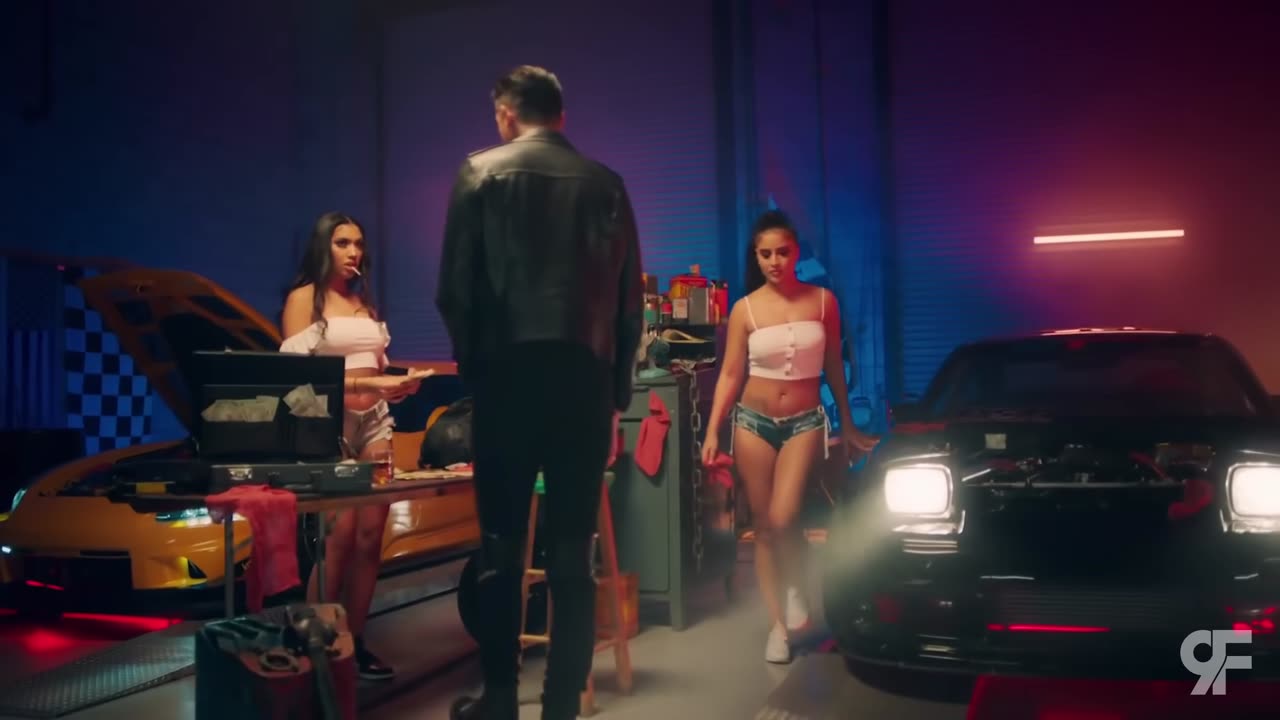 Tyga - FEFE ft. Wiz Khalifa, G-Eazy & YG (Music Video)