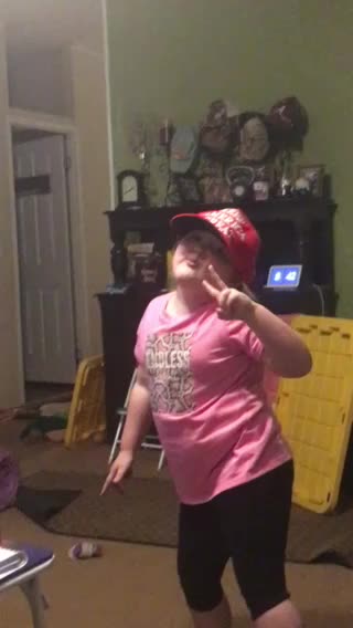Scarlett singing and dancing