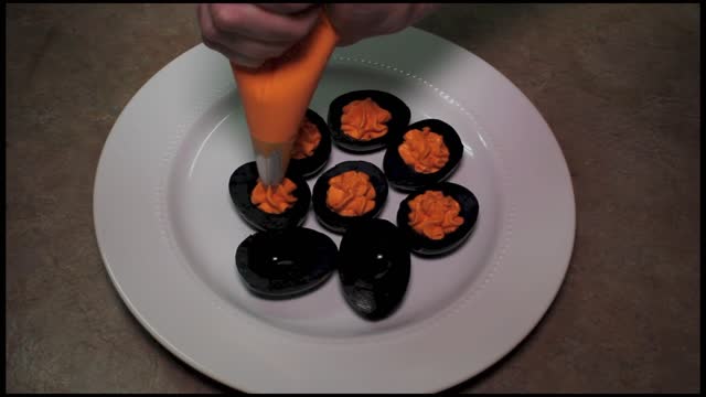 How to make Halloween Deviled eggs