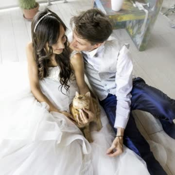 Cat Lovers Make Sure Their Pets Participate In Wedding