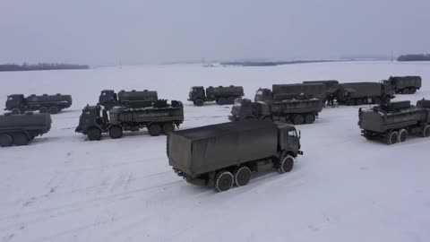 Mass refueling of fuel trucks and ZVO support vehicles. Kharkov front.