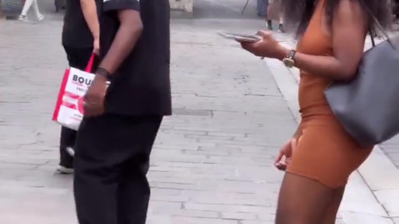 She has waited all her life for this moment...😭😭😭