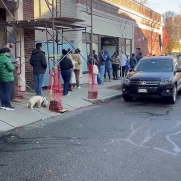 Boston, USA: Bread line