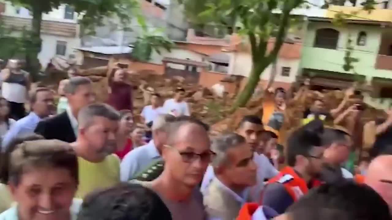 04/04/2022: JAIR MESSIAS BOLSONARO SOBREVOA A CIDADE DE ANGRA DOS REIS.