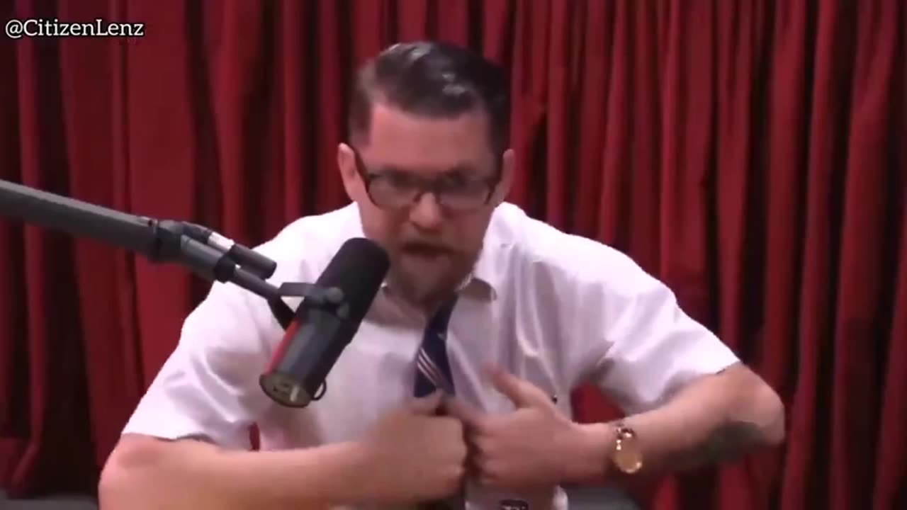 Flashback to the Time Gavin McInnes Shocked Joe Rogan With Muslim Inbreeding Stats