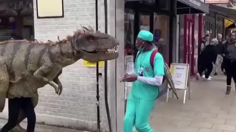 Funny dinosaur prank 🤣🤣