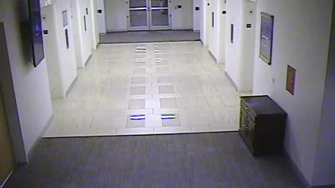 8441OHOB06MainElevatorLobby_2021-01-06_04h00min00s487ms.mp4