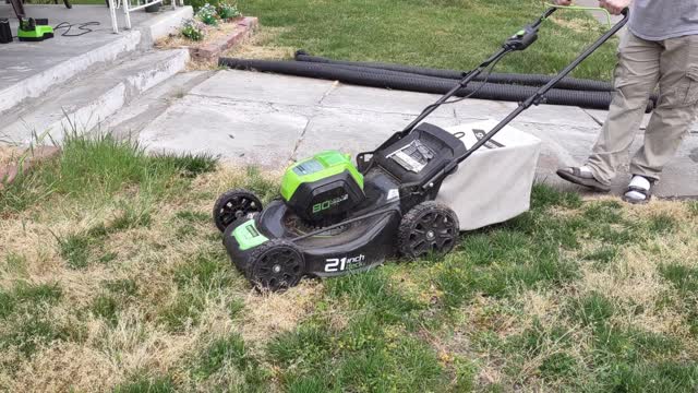 Greenworks pro 21" 80v battery lawn mower review