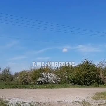 Ukraine War - A pair of Su-25s over Gorlovka today.