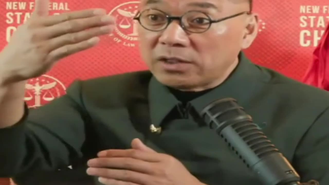 20220320文贵先生直播：中共军方谈 #打台湾，由于距离短，用内置型导航系统导弹 #乱砸（3千-1万多美金一发，相比美国100-500万美金）！台湾从南到北70个板块，用潜水艇炸，台湾100%地震