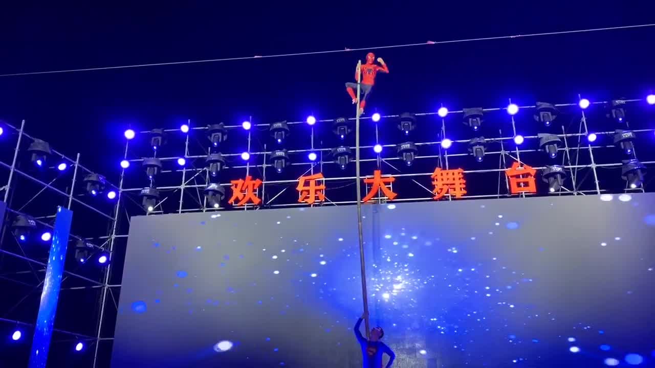 Spider-Man and Superman acrobatic