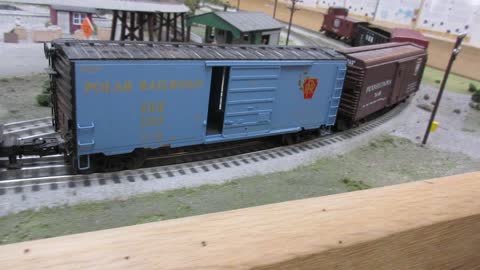 O Gauge Trains Running At The Little Choo Choo Store