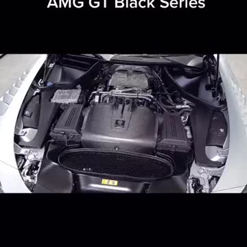 Cringeworthy Footage Of A Lamborghini Hydroplaning Into