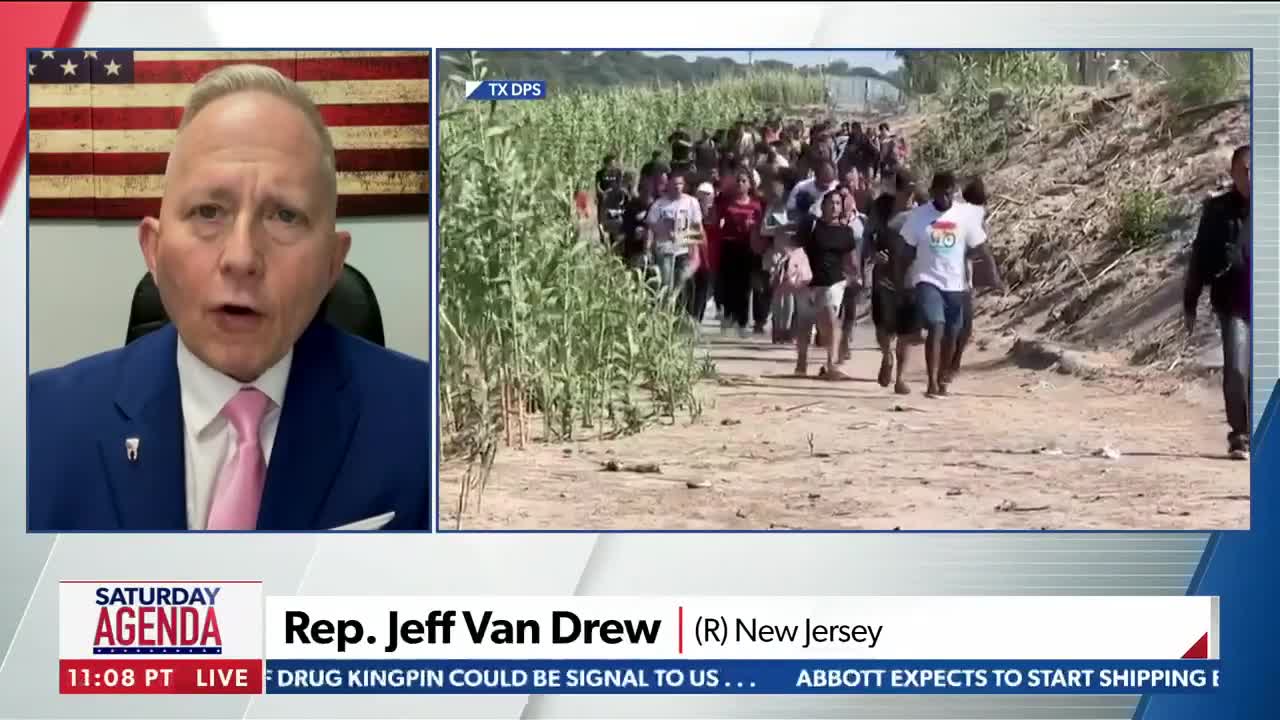 Ted Cruz asks "where are the Democrats" at the border