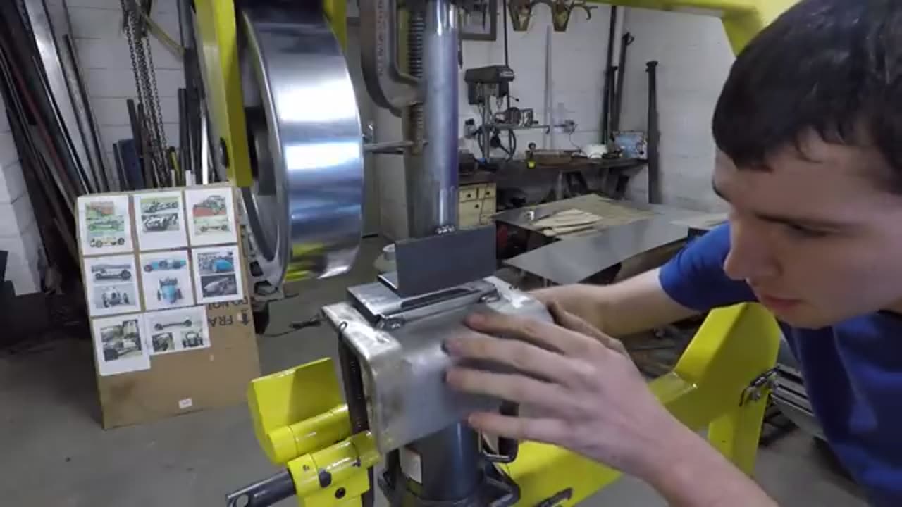SIMPLE Homemade Louver Press
