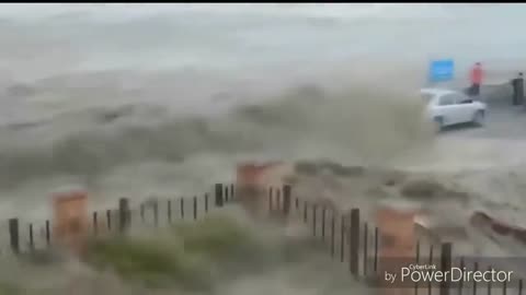 When Mother Nature Strikes 😱