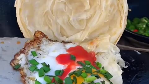 Chinese Burger Fried eggs with chives