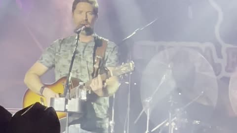 I saw the light Josh Turner in Tampa