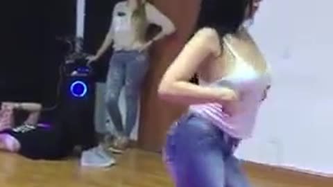 Damn!!!Best Ever Dance!!!!it will blow your mind Cause her dance so Damn good!!
