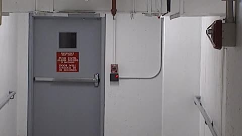 6023RHOBG1G101AEastVestibuleHall_2021-01-06_18h40min00s847ms.mp4