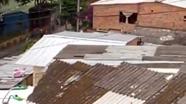 Protestas en el norte de Bucaramanga por ayudas humanitarias.