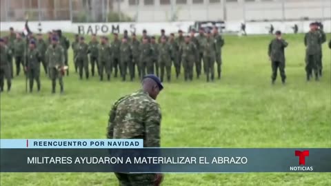 Una madre colombiana y su hijo militar se reencuentran en un emotivo abrazo