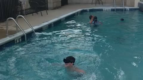 Owen's slow motion plunge!