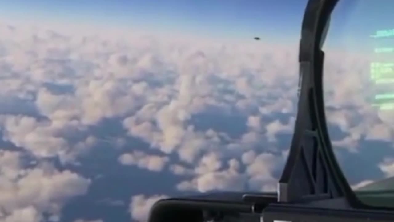 CAÇA filma OVNI - Real ou Fake?