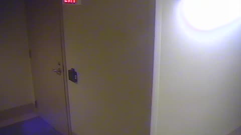 Camera0005USCSBAHallwaySB4-6_2021-01-06_Starting_at_15h00min00s477ms.mp4