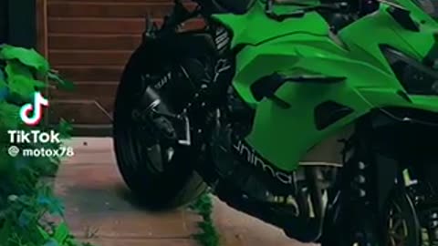 Sports bike