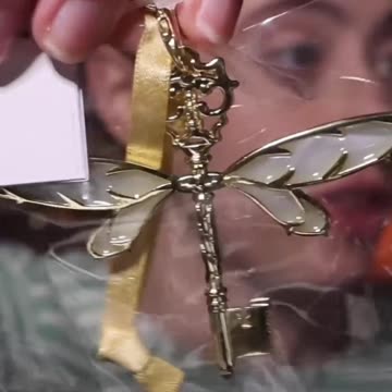 Delicate Flying Key Ornament From Japan! #wizardingworld #harrypotter