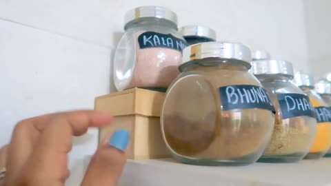 DIY Kitchen Makeover & Storage Ideas