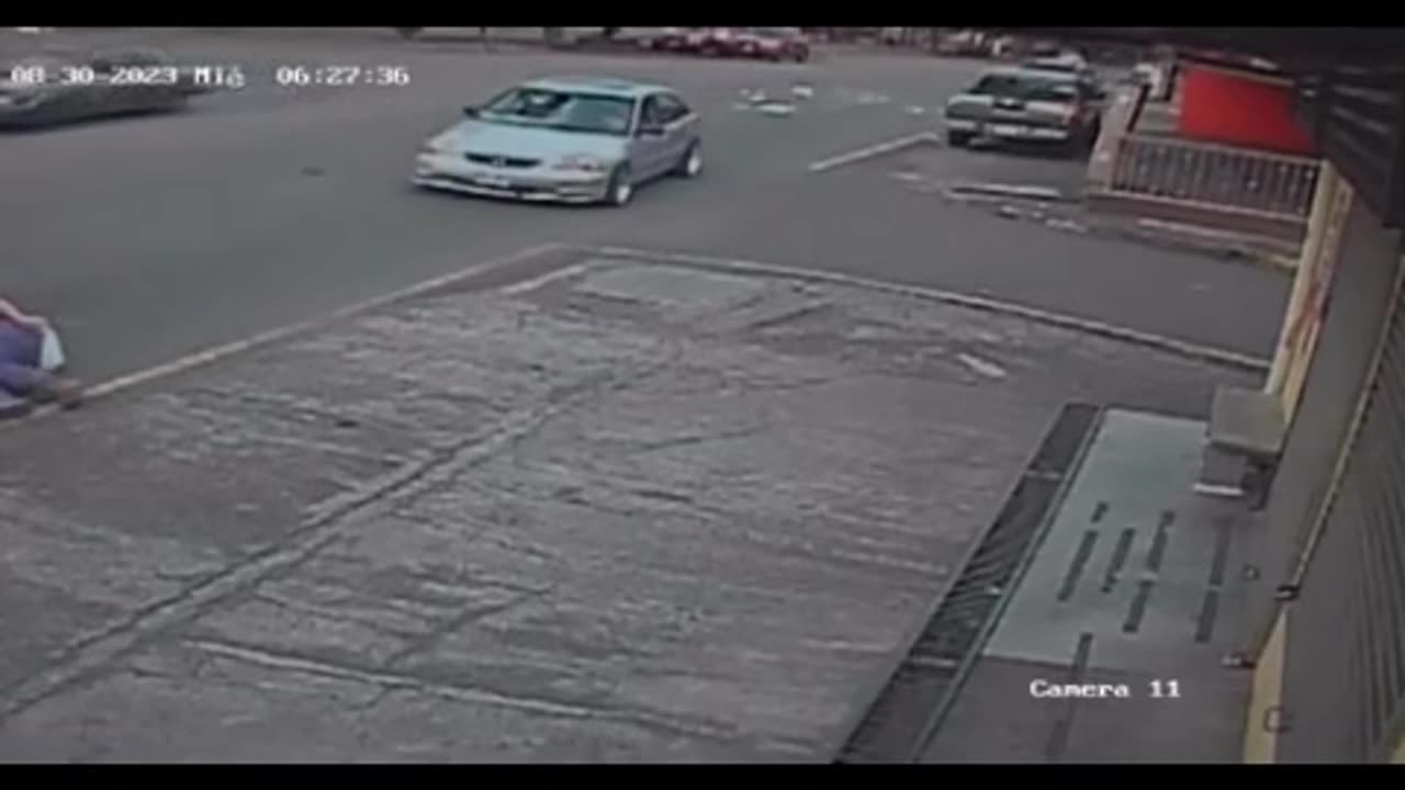 Car vs bicycle ,car wins