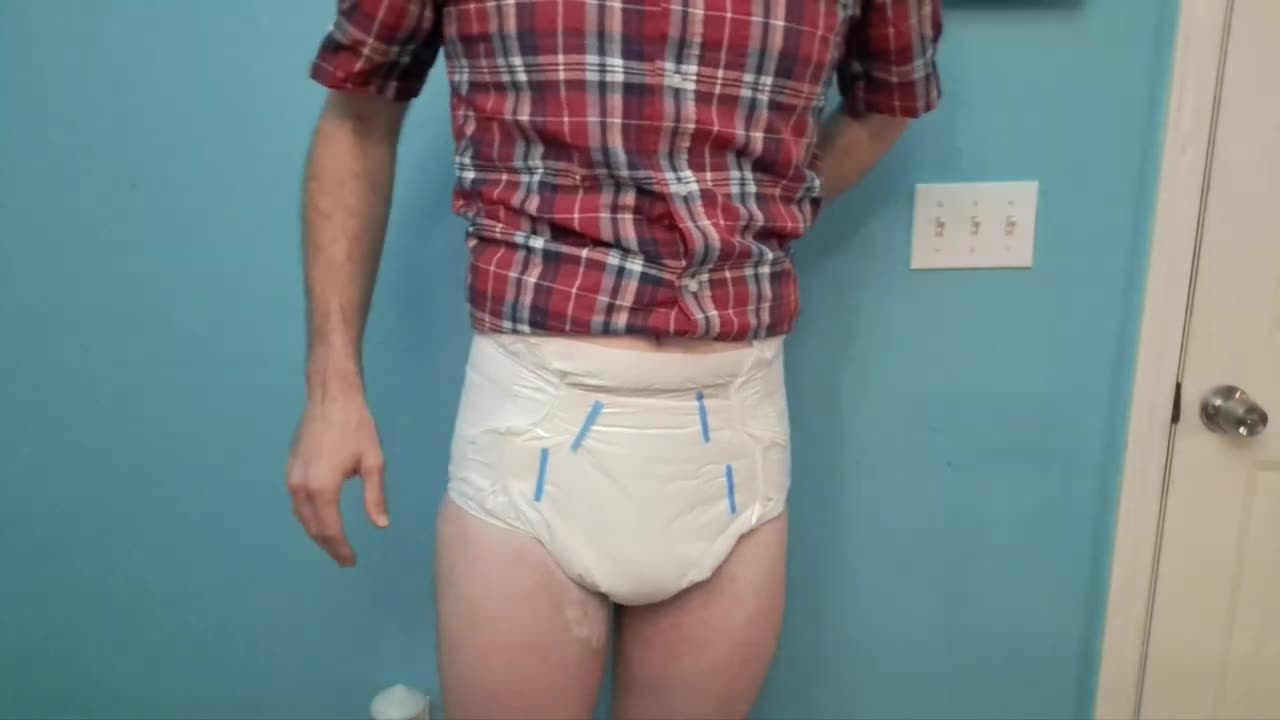 Northshore Megamax sizing information, Small fits like most medium sized diapers, extended version