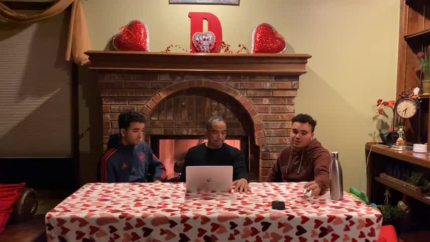Boys' Night In: Descarta lo Viejo/Out with the old