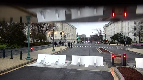 0672USCG00K25SouthBarricadeInbound_2021-01-05_16h04min27s577ms.mp4