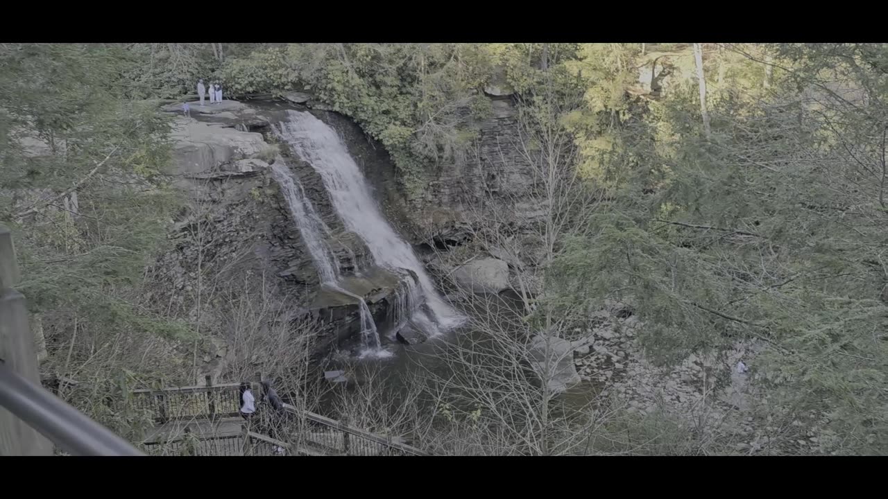 DISCOVERY CENTER / SHALLOW FALLS