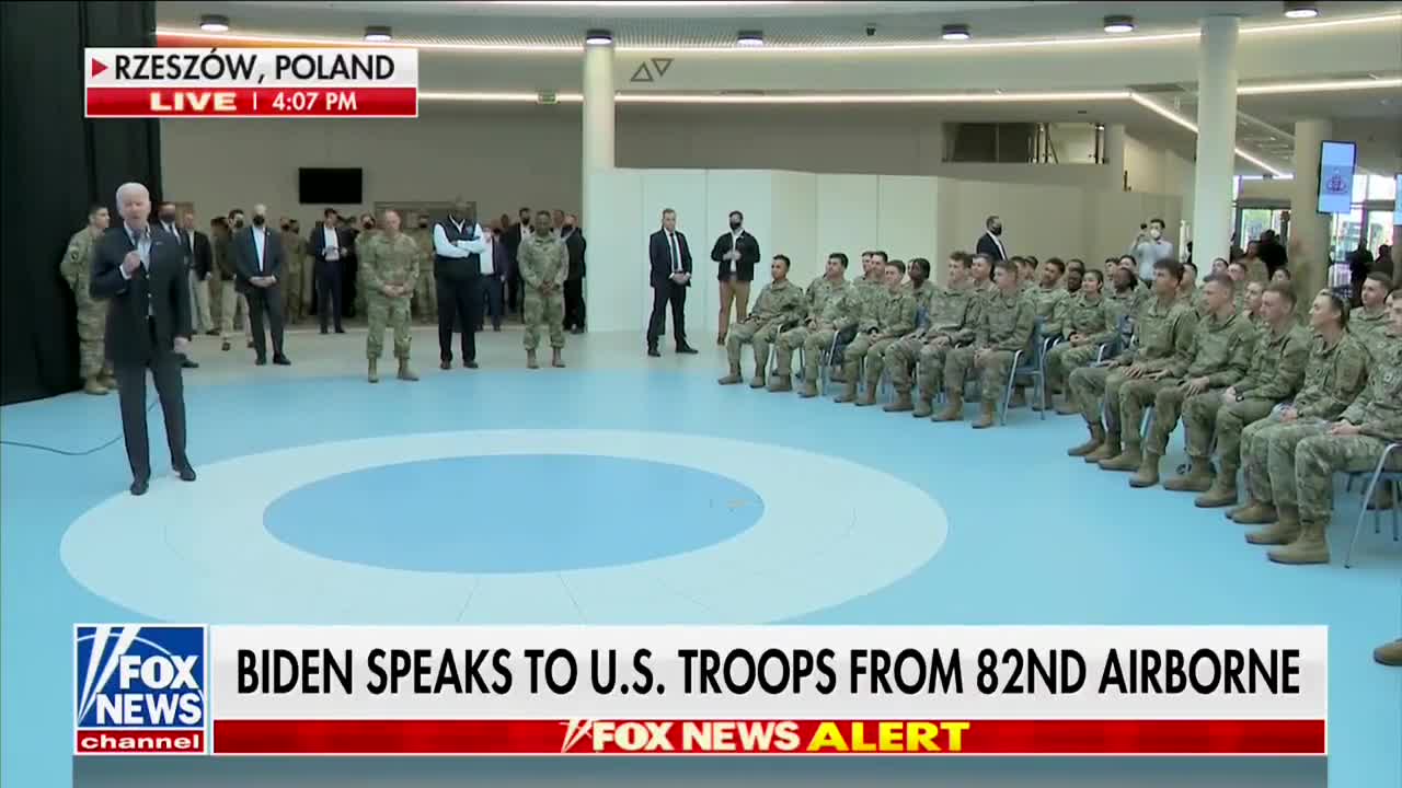 Joe Biden Tells US Servicemen in Poland, “Don’t Jump!” – Calls Declaration of Independence “Corny”