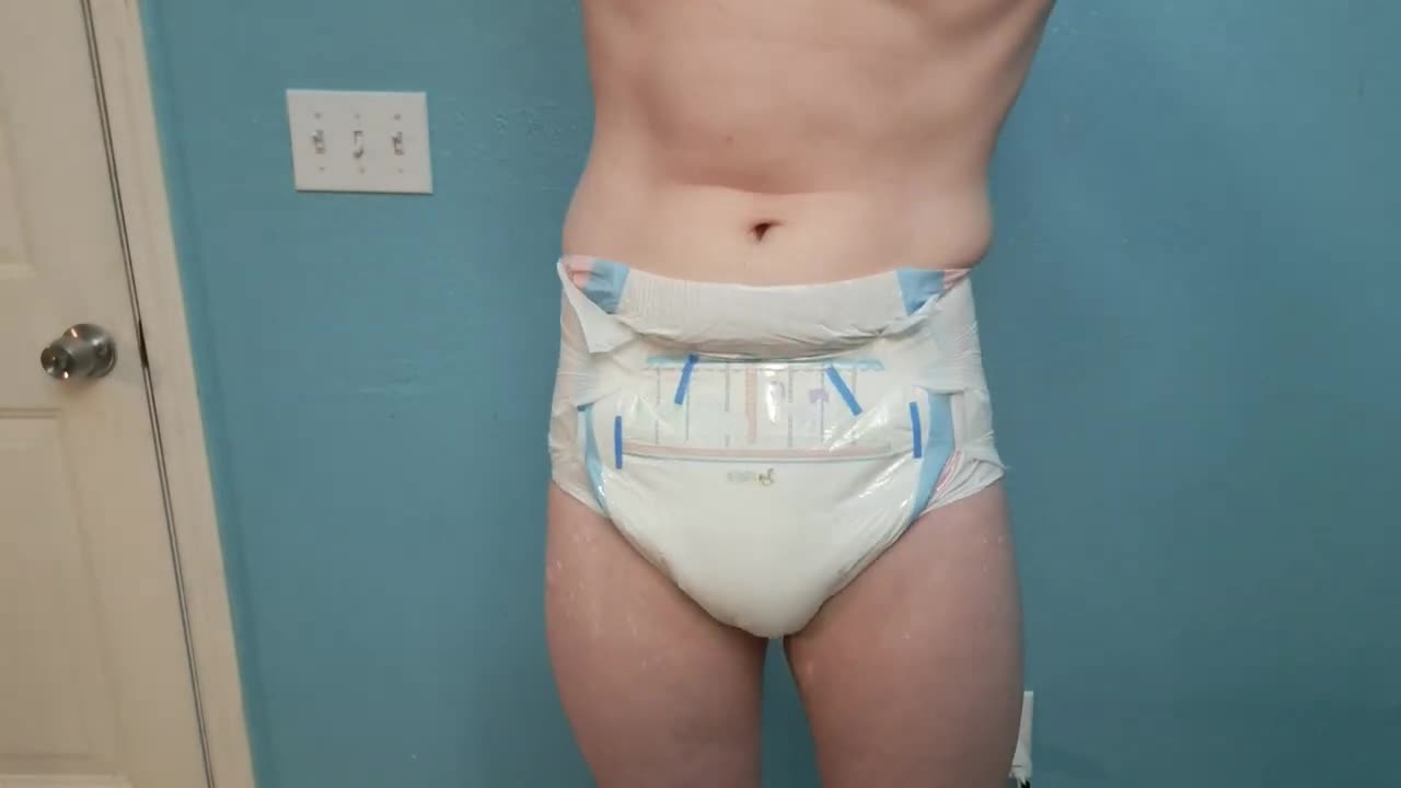 ABDL Shop Carousel adult diapers, how they look and fit